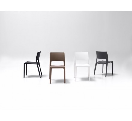 Silla Polipropileno Colores Modelo Merlin