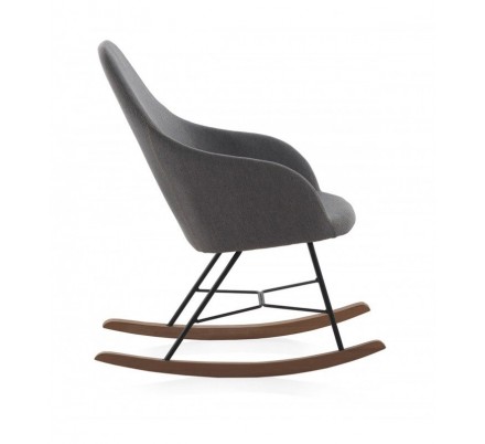 SILLÓN BALANCIN MECEDORA TAPIZADO PATAS METALICAS Y PATIN EN MADERA DE HAYA MODELO MUNICH